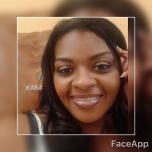 Meet your Posher, Rodina